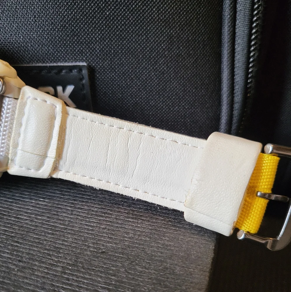 G-SHOCK⌚️ G-COOL VINTAGE / RARE GT-000 WHITE AND YELLOW